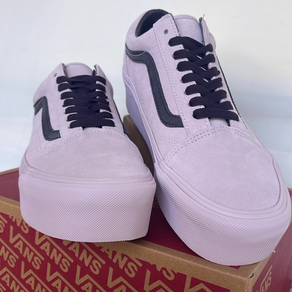 Women’s Vans Old Skool Stackform
Suede Lavender
VN0009PZLAE
Platforms Sneakers - Picture 10 of 16